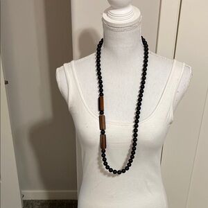 Vintage Lucite & Laminated Wood Black and Brown Beaded Necklace!